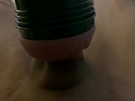 亚洲飞机杯爽玩 gay japan muscle porn