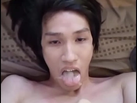 泰国基佬FagTeetajet 喝自己的精液 射自己一脸 asian gay porn japan