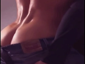 看我上司在酒吧喝几杯后回家前怎么操我——他老婆还在家 chinese gay interacial porn