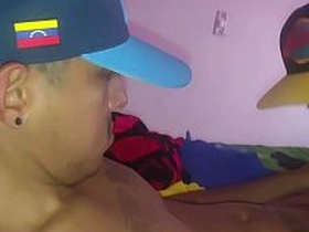 和委内瑞拉黑皮小伙啪啪 gay porn japan delivery