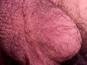 性感嫩基的毛蛋独自晃动 拍出这部令人着迷的基片 chinese daddy son gay porn