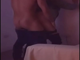 警校室友隔离三个月后爬上我的床操我 chinese gay hot porn