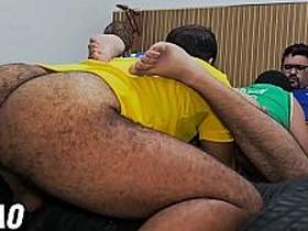 刚踢完球就带着球鞋直接开干！完整版请移步我的XVIDEOS In flames chinese lend substance detached porn tumblr