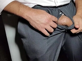 YURI GACHO - 发情的老板当众打飞机射精 - 帅哥在大家面前撸大鸡巴狂射 gay porn japan attendant