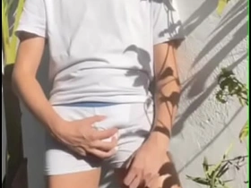伪娘自尿 弄湿白内裤 男性失禁play bdsm korean happy-go-lucky porn