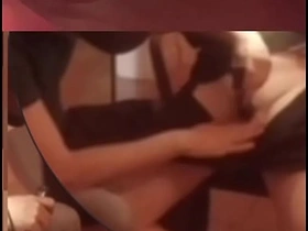 这位直男顾客来理发…却发现理发师有隐藏服务 第1部：修剪阴毛 gay porn chinese sites