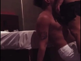足球队友给我口交 比赛胜利后我把他变成受 asian gay world sex videos