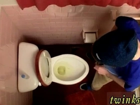 亚洲年轻男同志小便视频 免费男同小便视频无需注册 asian doyenne detached sex videos