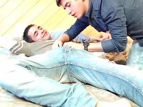 粗暴的觉醒1 pinoy knead gay porn