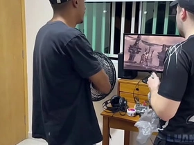 死宅骚货，看到摩托小哥就想坐打工人的鸡巴 chinese gay men porn unconforming