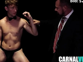 第三次拍卖 科尔顿·福克斯, 马克斯·萨金特, 里斯·斯科特 gay porn korean boy