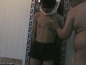 直男被绑手淫 chinese gay trinity porn