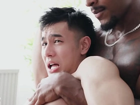 两根黑人大屌狂操嫩滑小受 new asian gay boys sex videos