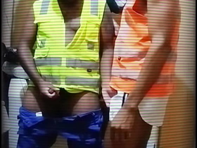 用假阳具玩工人的屁眼 gay chinese master porn