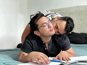 和同学真实火热性交 干到屁眼灌满浓精 thailand boy gay porn