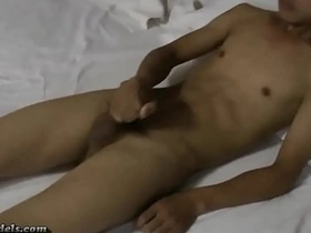 亚洲大屌男孩自慰 gay asian teen sex videos