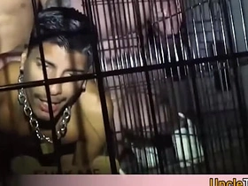 性感拉丁小鲜肉阿波罗被羞辱粗暴群操无套内射 hot recital gay porn