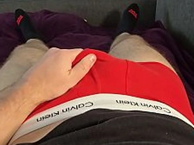 肌肉老爹睡前在毛胸上打飞机 PhantomGentX同志自嗨 gay teen chinese porn videos