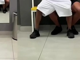 健身教练练完就操了我 porn gay thailand twitter