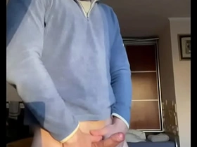 大学男生销魂手活射超多/巨量精液 gay chinese absent from porn