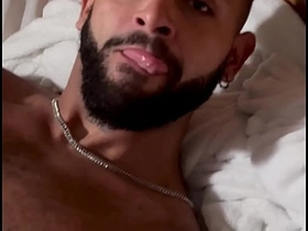 屁股超赞的猛男 chinese gay thig porn
