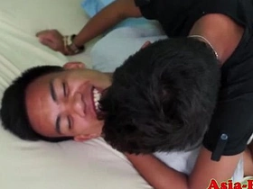 亚裔嫩屌无套狂干后射精 gay porn asian top