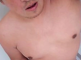 光滑肥仔撸弄未割包皮鸡巴 2025年12月18日 indonesian porn gay