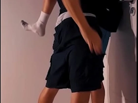 跟踪我的变态在公寓门口无套干我 china dad gay porn