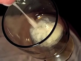 亚洲小鲜肉多次射精在杯子里 3 chinese gay male thug porn